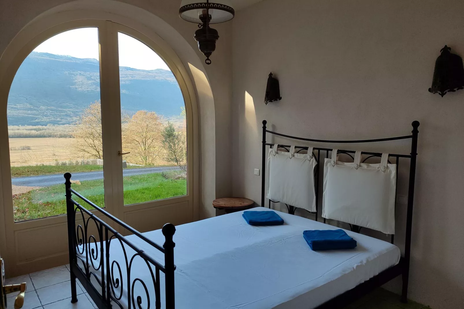 Le Chalet-Bedroom