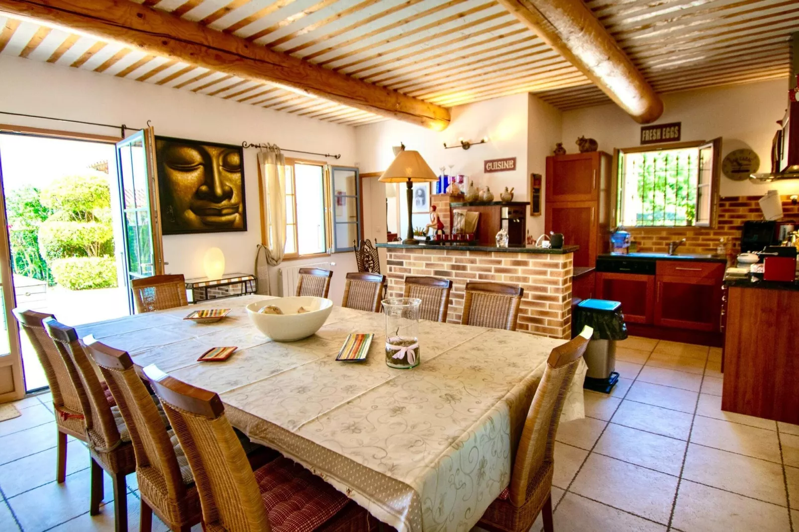 Villa Villars-Salle à manger