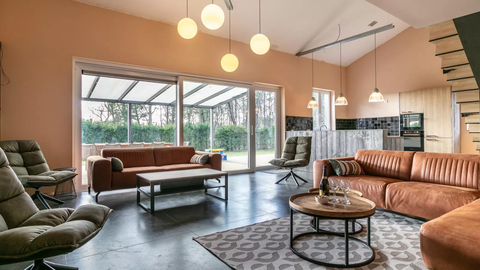 Ons Huis-Living room