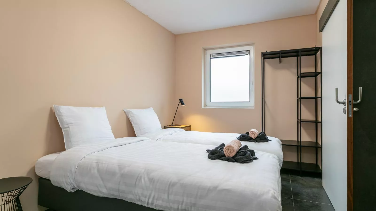 Ons Huis-Bedroom