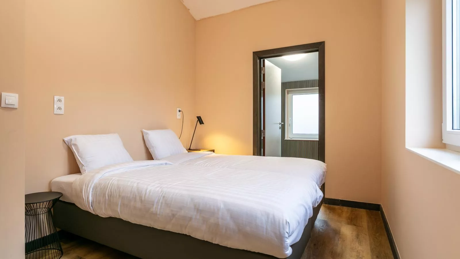 Ons Huis-Bedroom