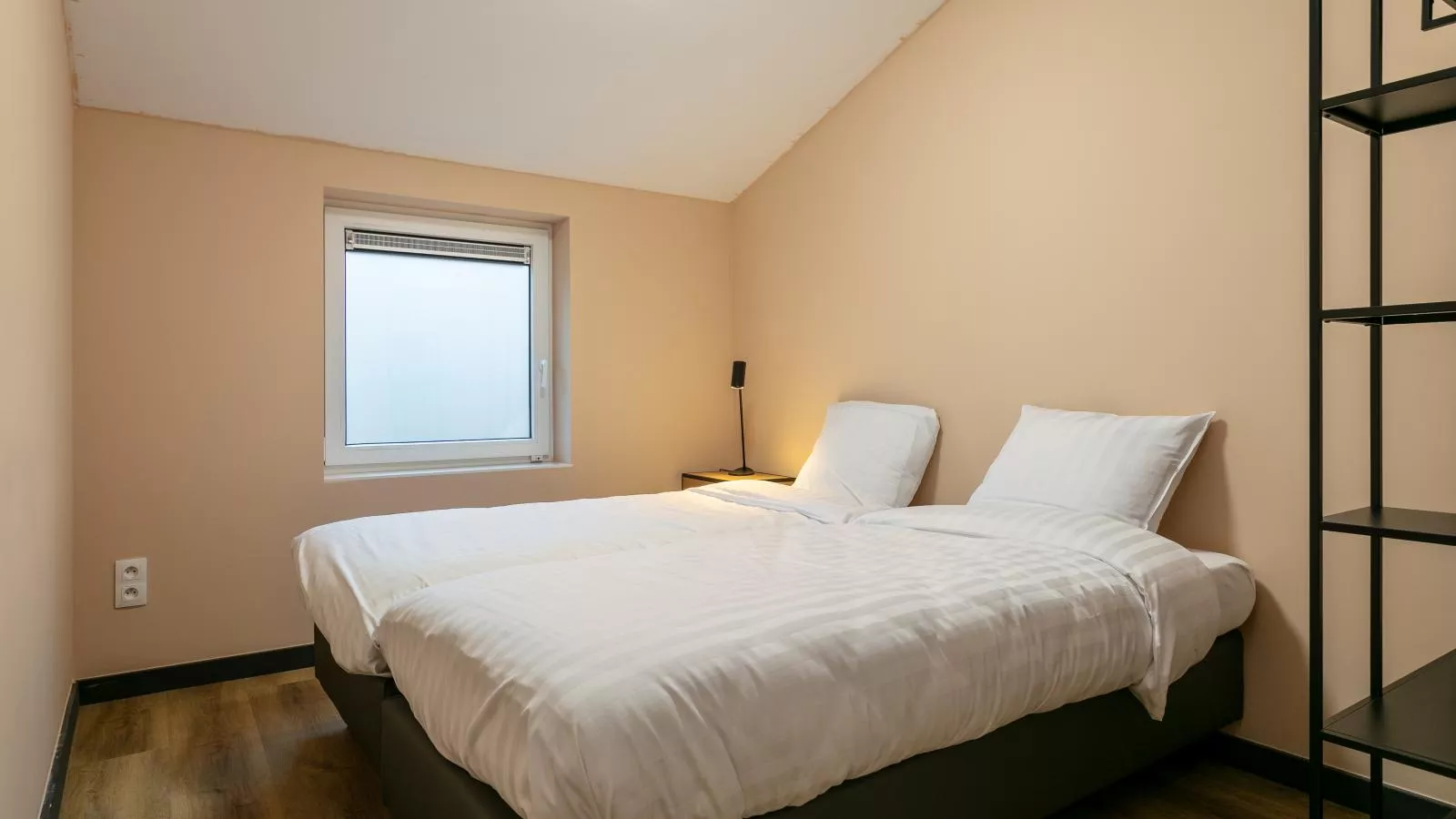 Ons Huis-Bedroom