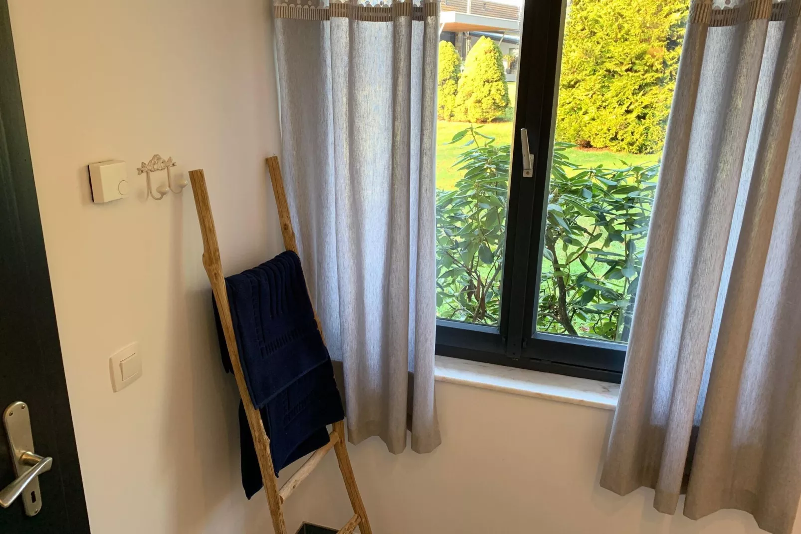 La maison du fagnard-Bathroom