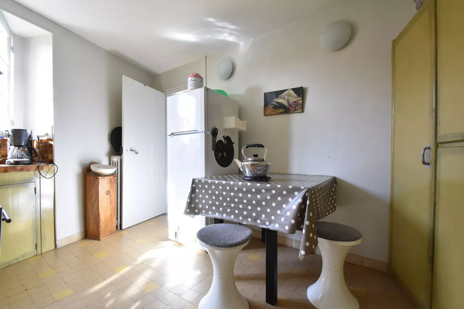 Les Remparts Fleuris-Kitchen