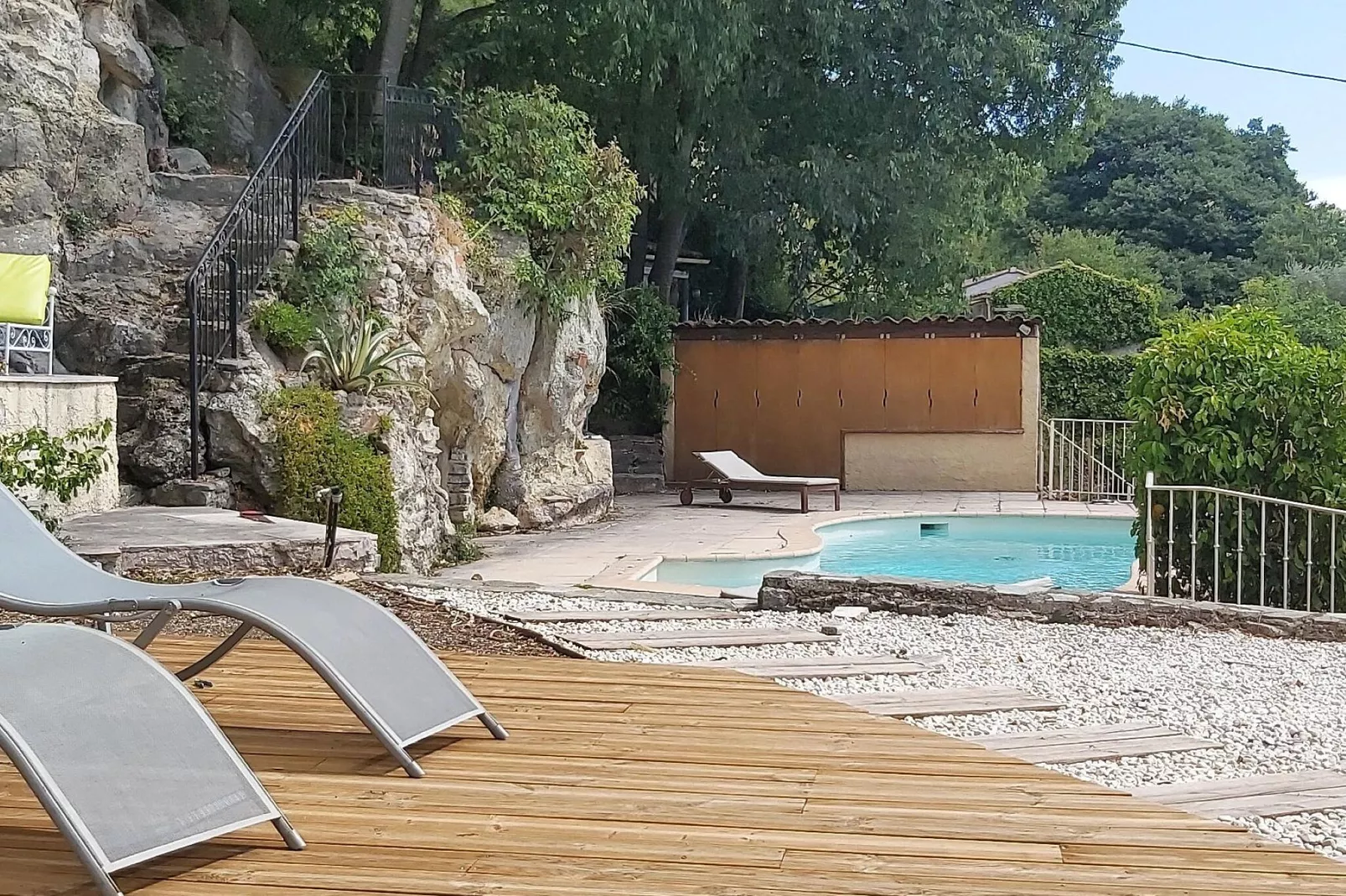 Pool & View Village home-Terrace balcony