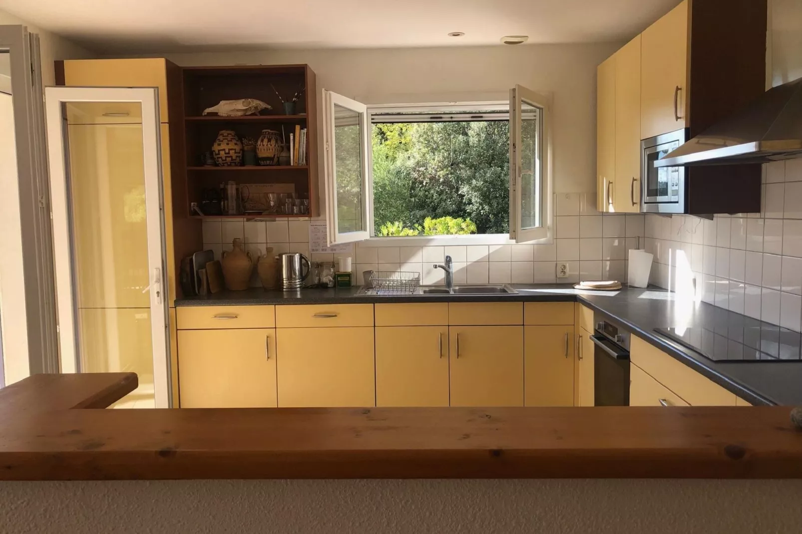 La Chouette de Minerve-Kitchen