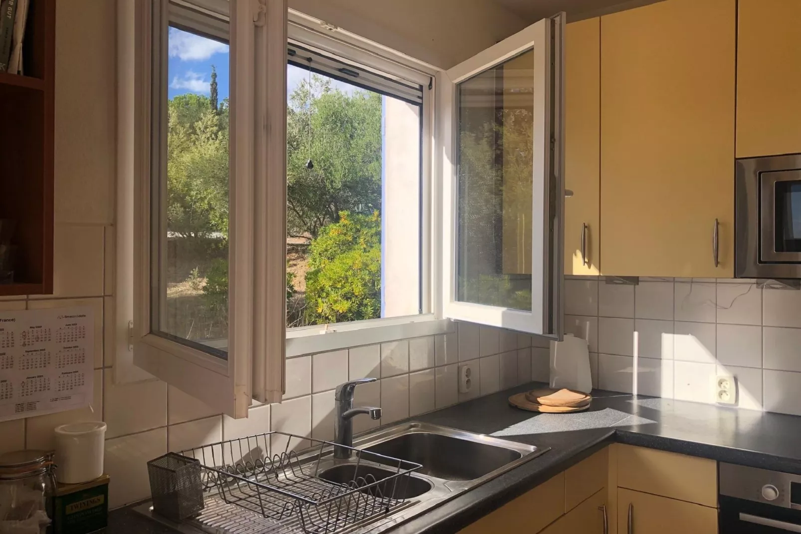 La Chouette de Minerve-Kitchen
