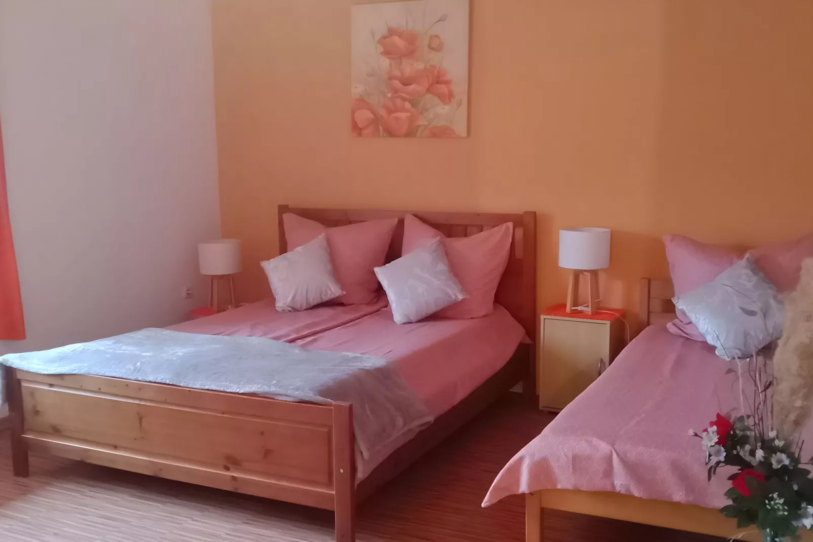 Ferienhaus mit eigener Bar am Bach in Saint Quirin-Bedroom