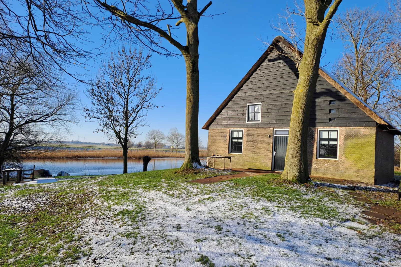 Het Biesbosch huisje-Außenbereich Sommer