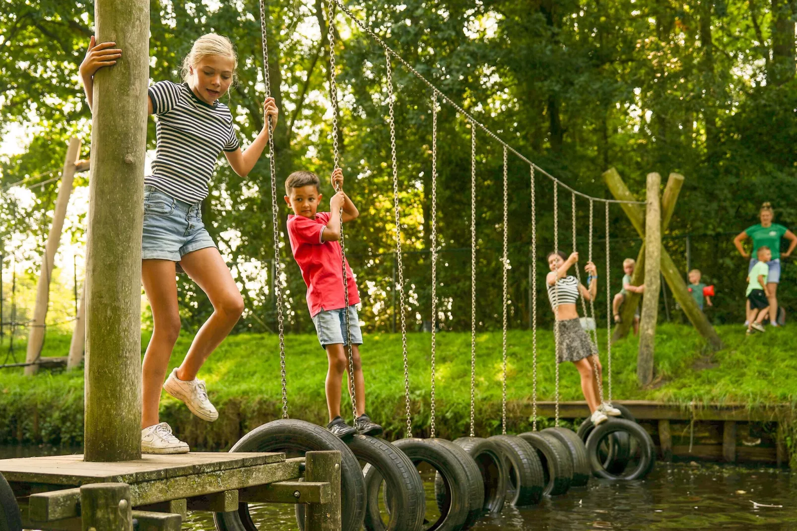 Hunzepark 1-Park facilities