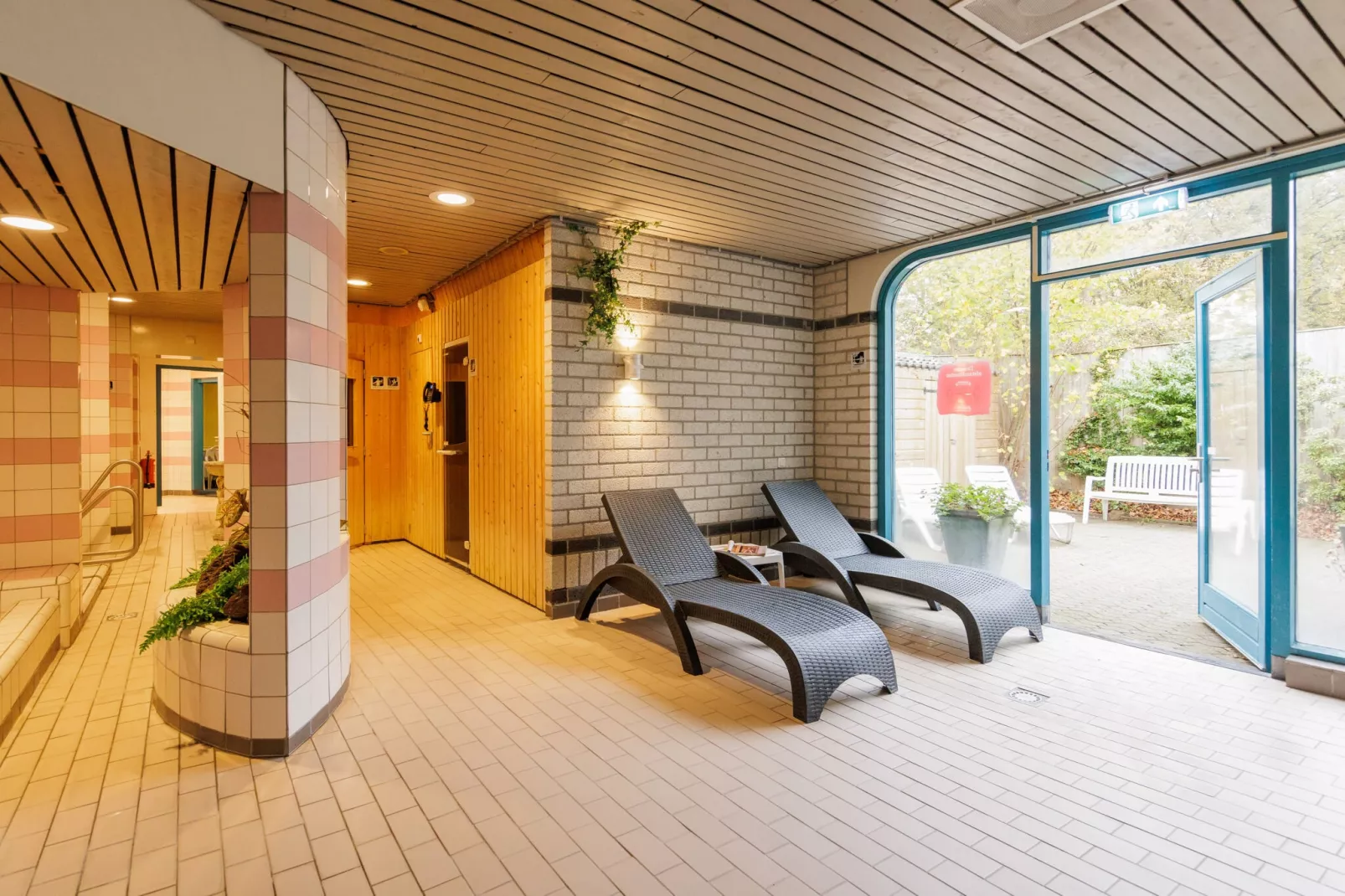 Vakantiepark Hunzedal 13-Parkeinrichtungen