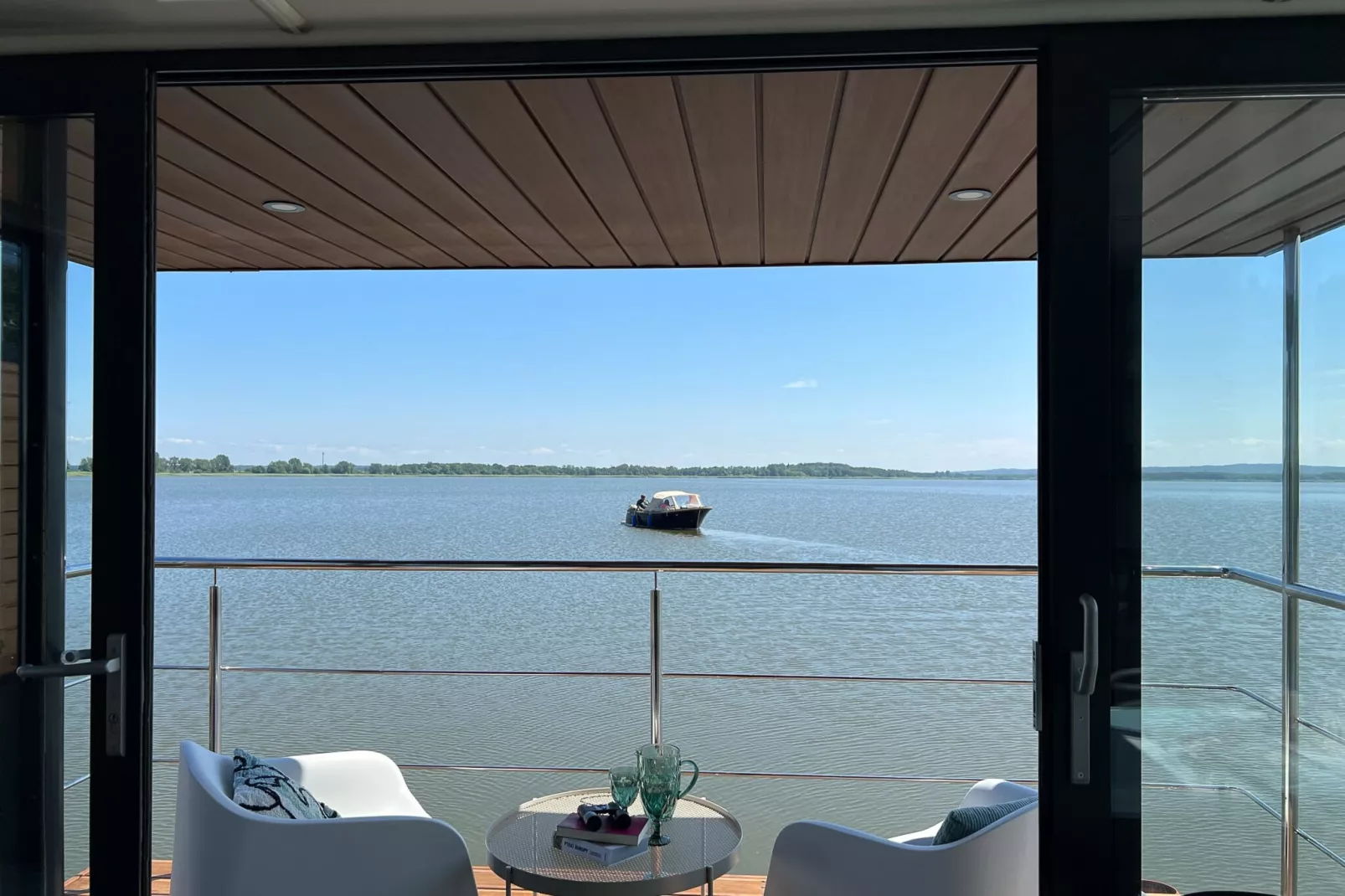 Domek na wodzie dla 3 osób-View summer