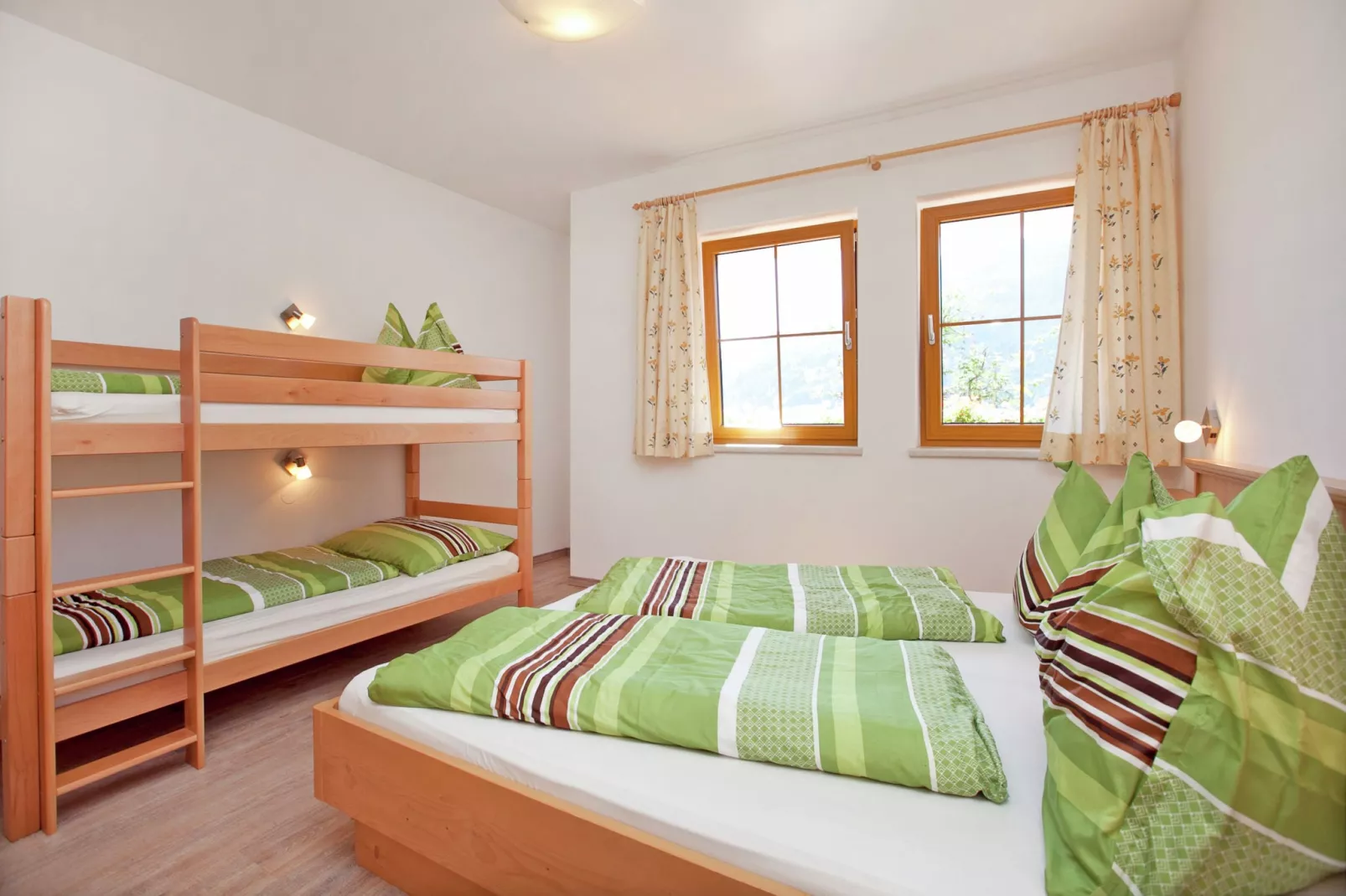 Andrea-Bedroom