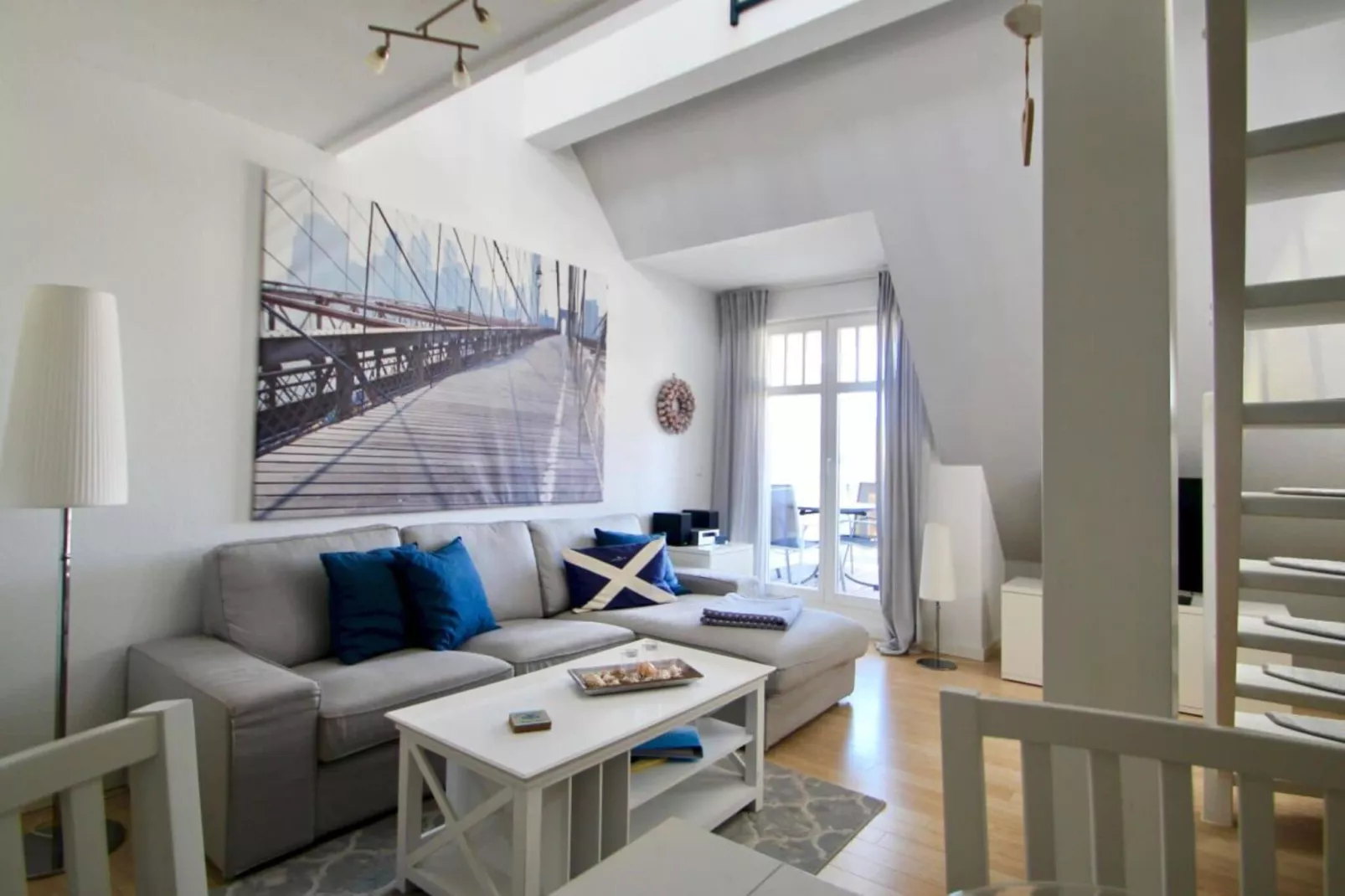 162695-Living room
