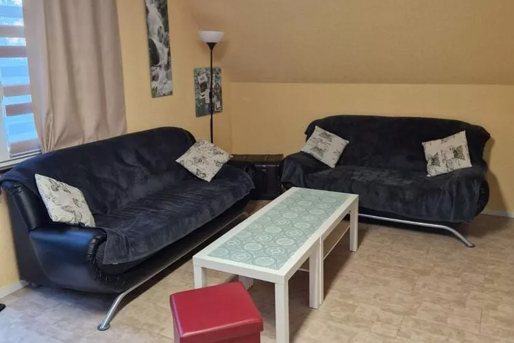 Obere Ferienwohnung-Salon