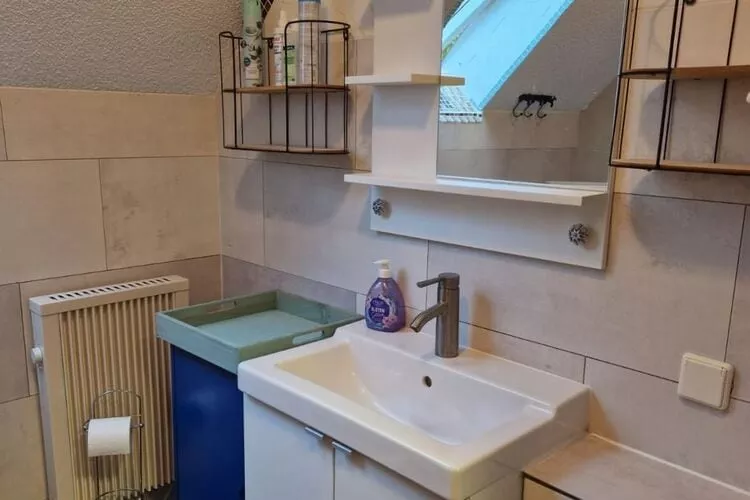 Obere Ferienwohnung-Salle de bain