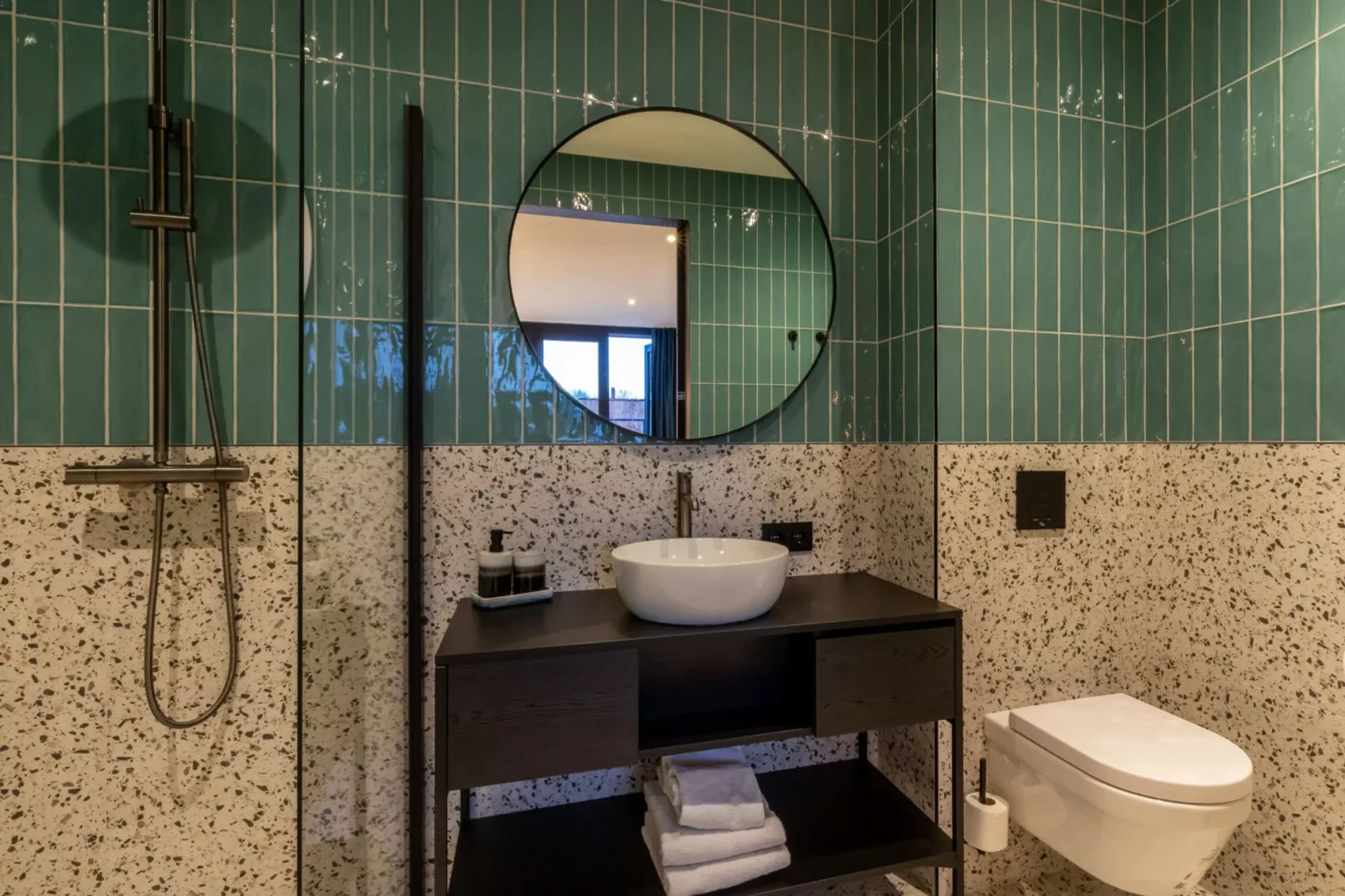 Vakantiewoning ZEEBRIES-Bathroom