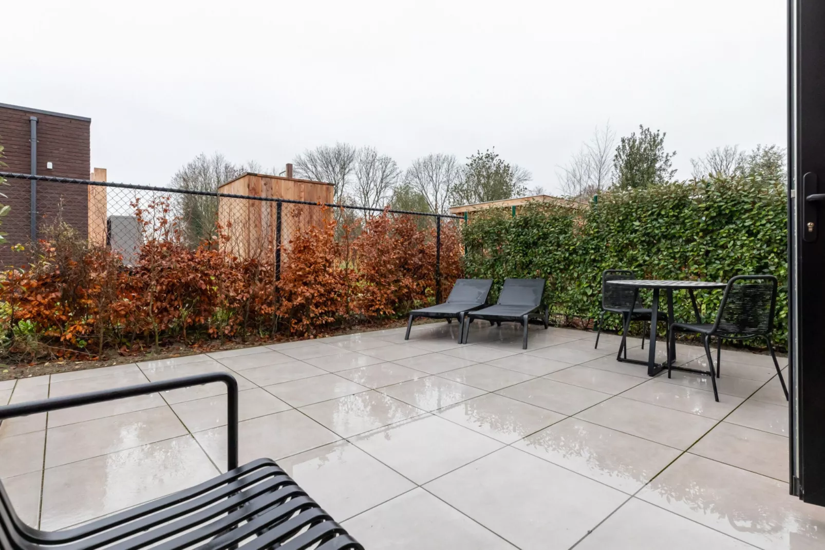 Vakantiewoning ZEEBRIES-Gardens summer