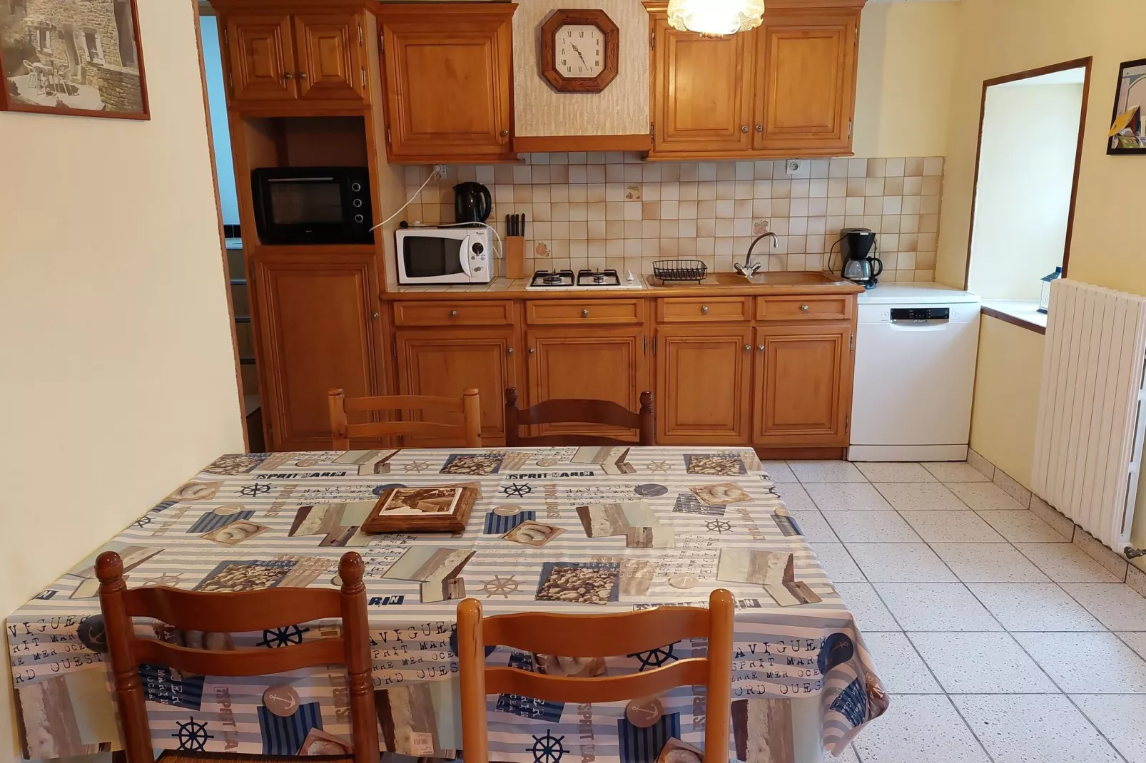 Doppelhaushälfte mit Meerblick Porspoder-Kitchen
