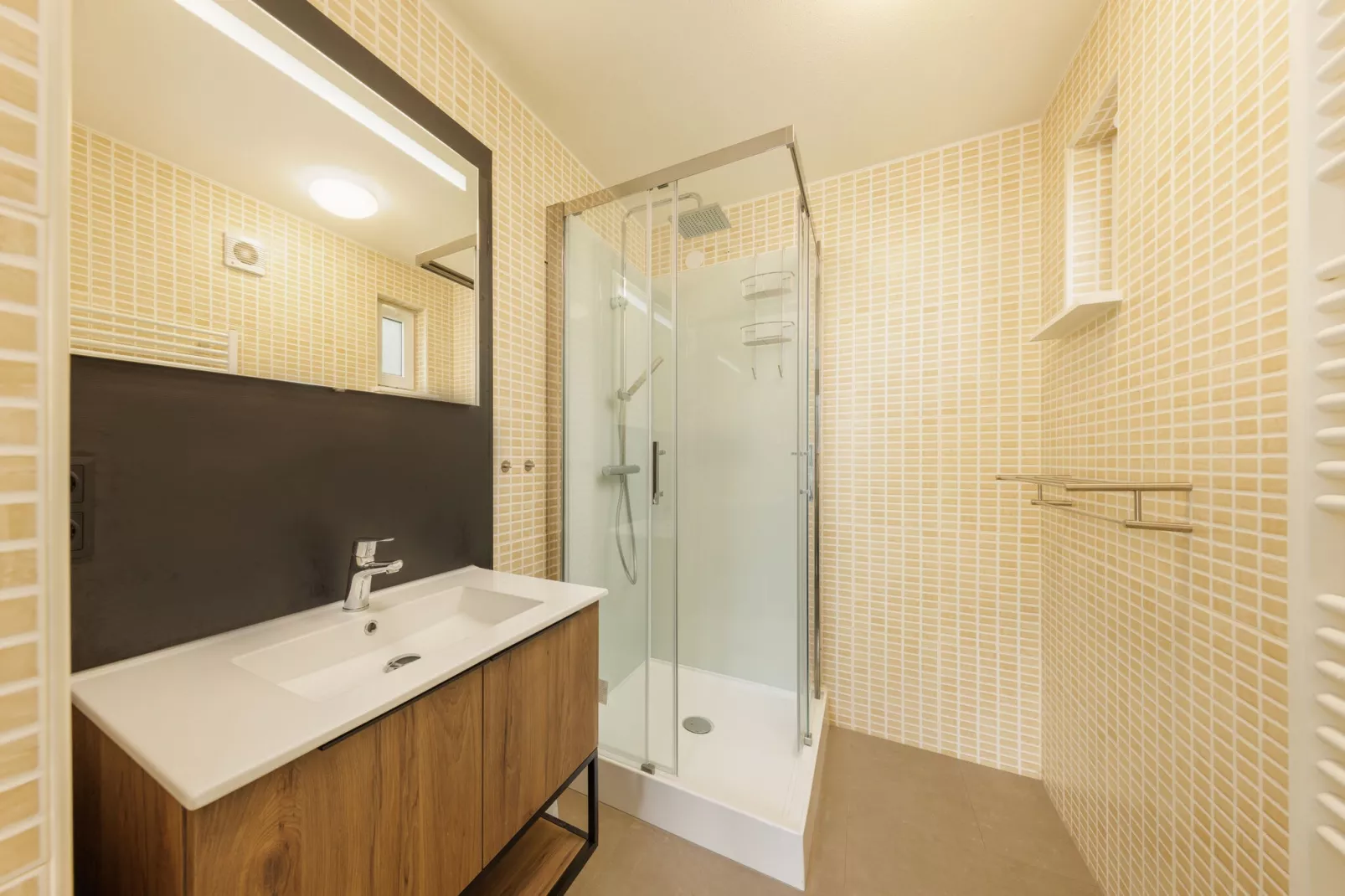 Ferienresort Bad Bentheim 31-Bathroom