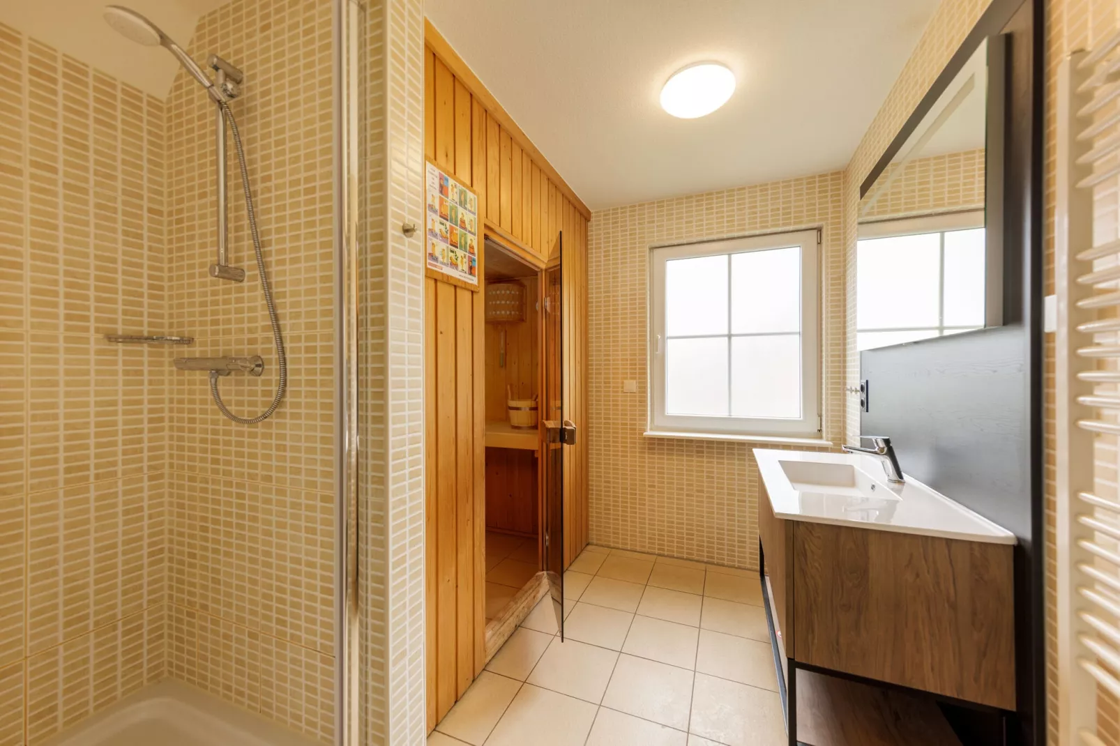 Ferienresort Bad Bentheim 35-Bathroom