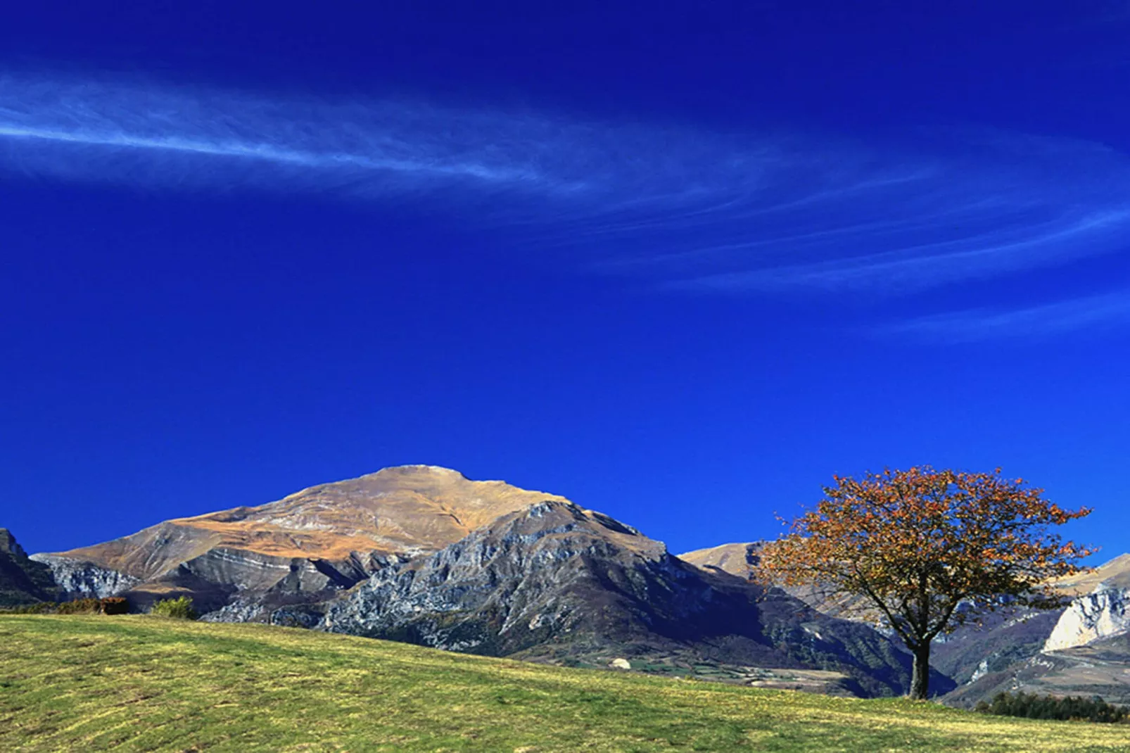 Il Vettore nei monti Sibillini-Gebiete Sommer 20 km