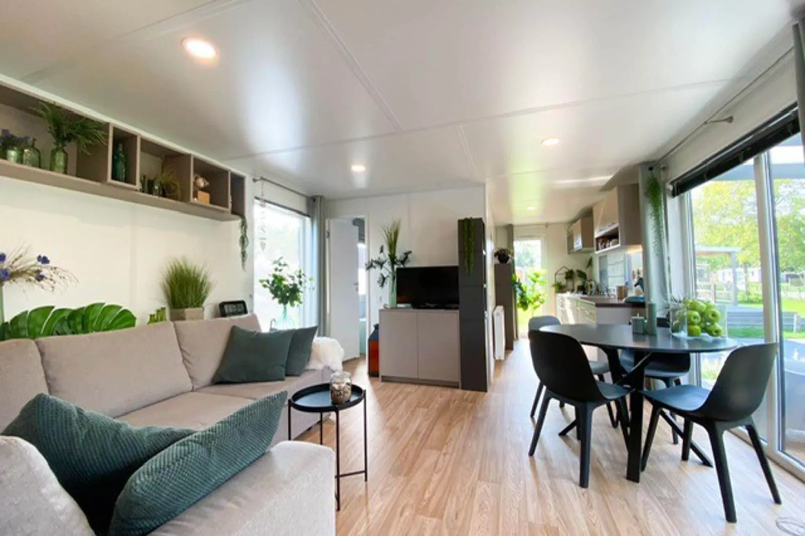 Vakantiepark Duinzicht 12-Living room