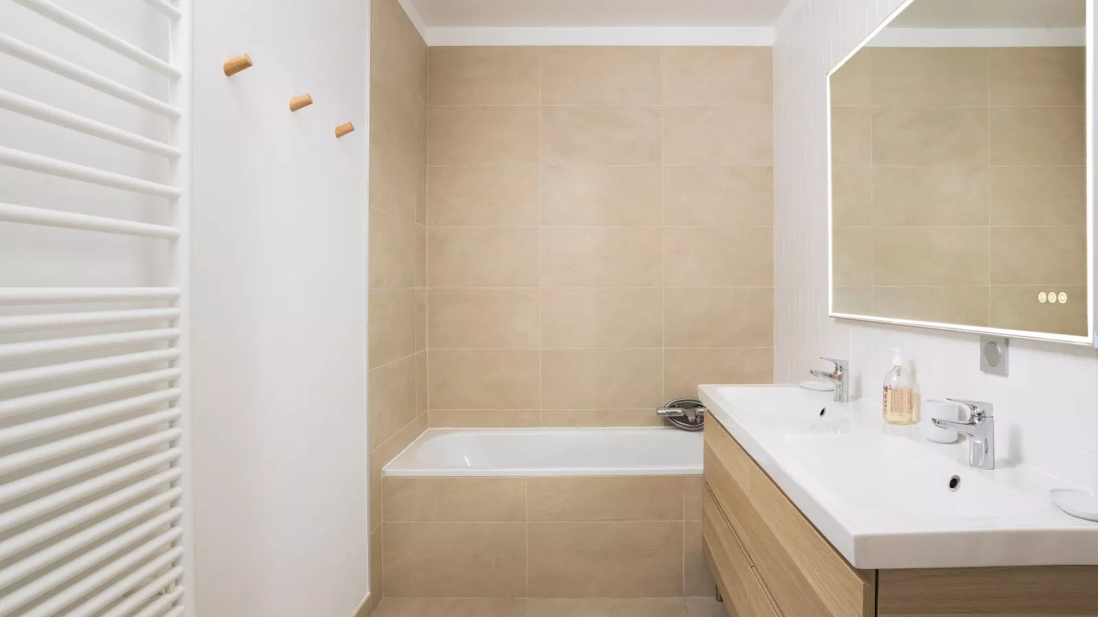 Cocotiers-Bathroom