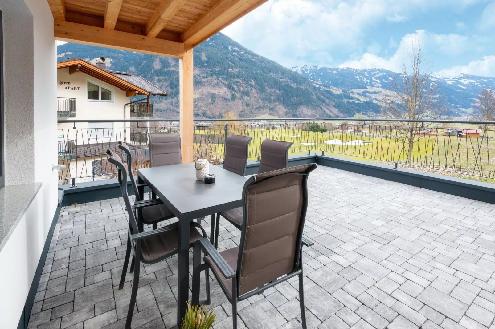 Apartment Loisi-Terrace balcony