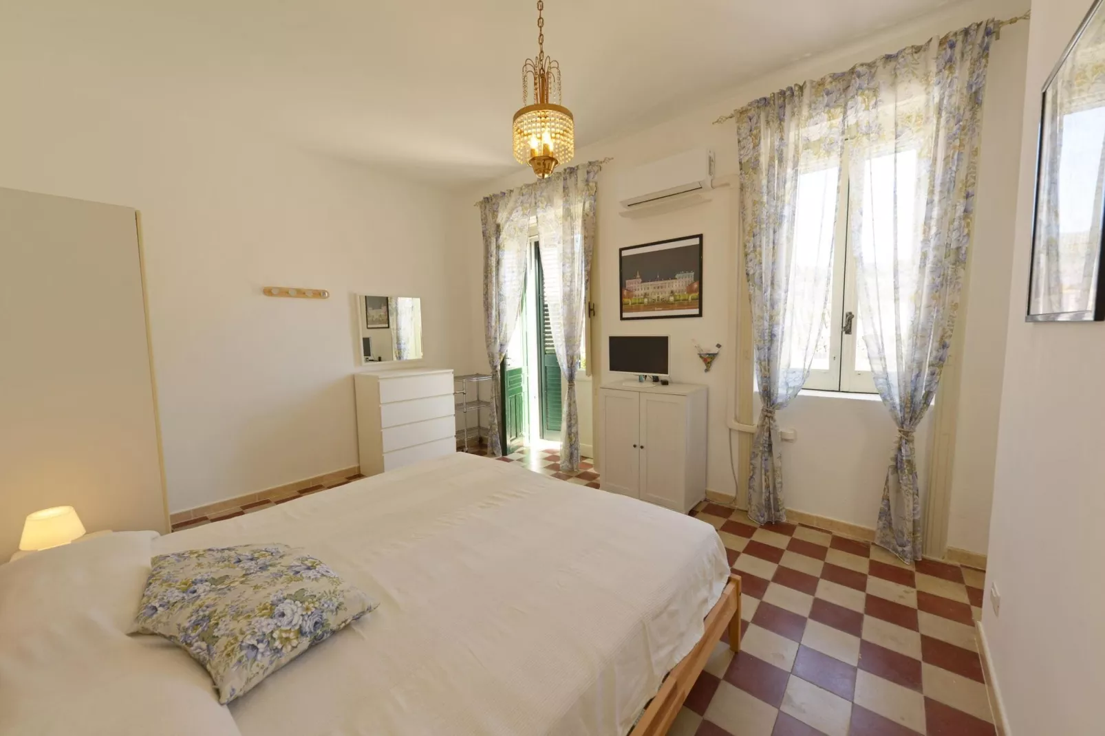 Casa Bianca Einzelhaus fuer 8 Personen  mit Privatpool-Chambre