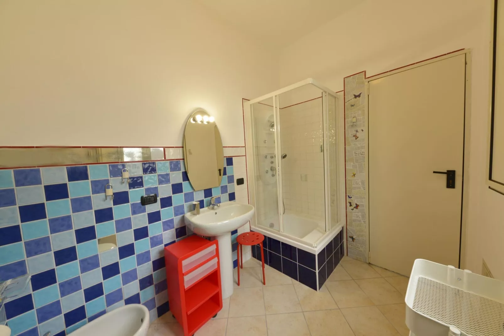 Casa Bianca Einzelhaus fuer 8 Personen  mit Privatpool-Salle de bain