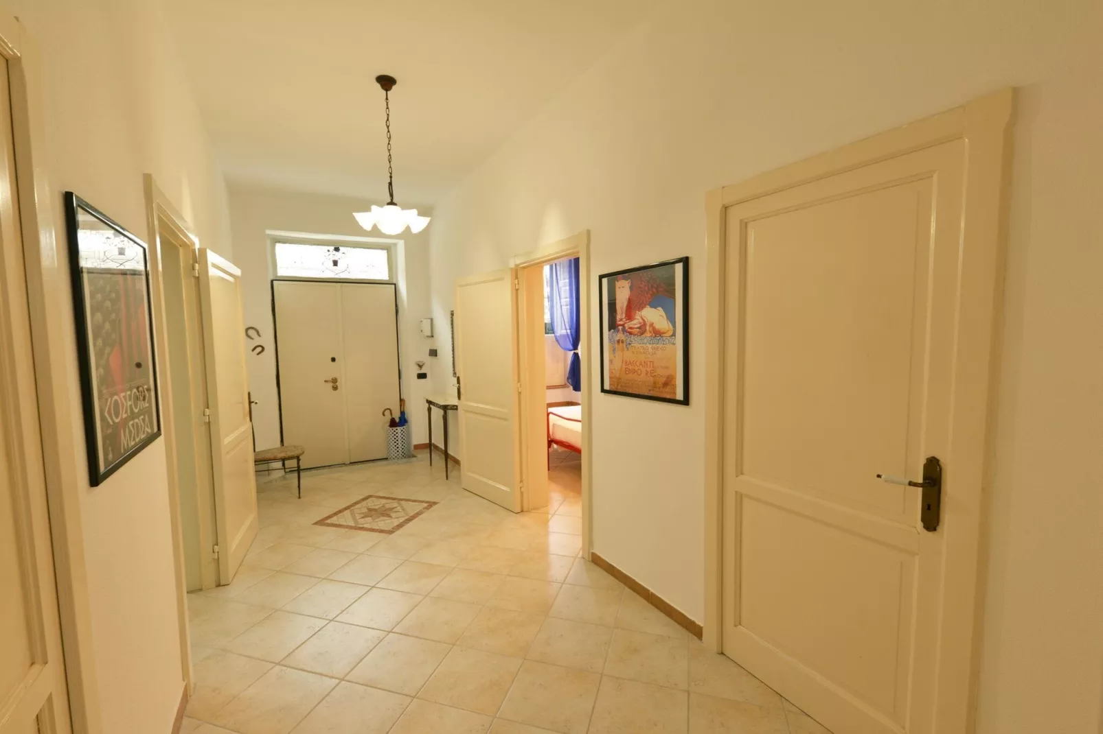 Casa Bianca Einzelhaus fuer 4 Pers mit Privatpool-Reception hall