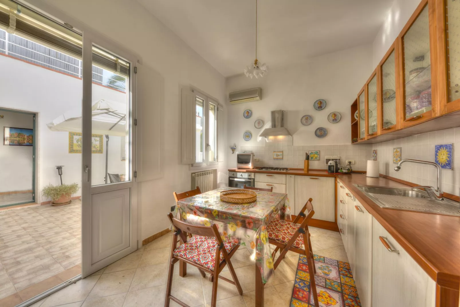 Casa Bianca Einzelhaus fuer 4 Pers mit Privatpool-Kitchen