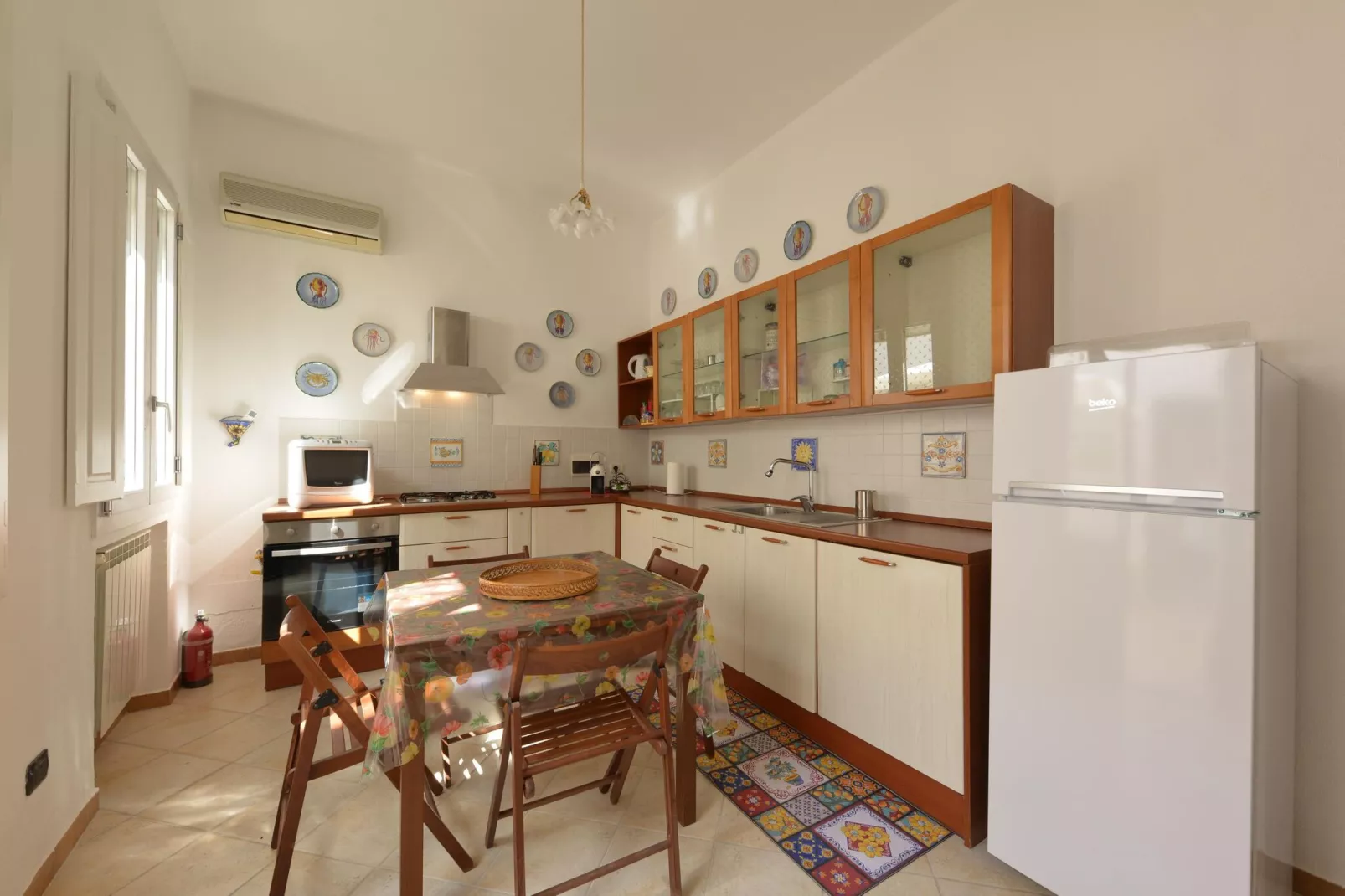 Casa Bianca Einzelhaus fuer 4 Pers mit Privatpool-Kitchen