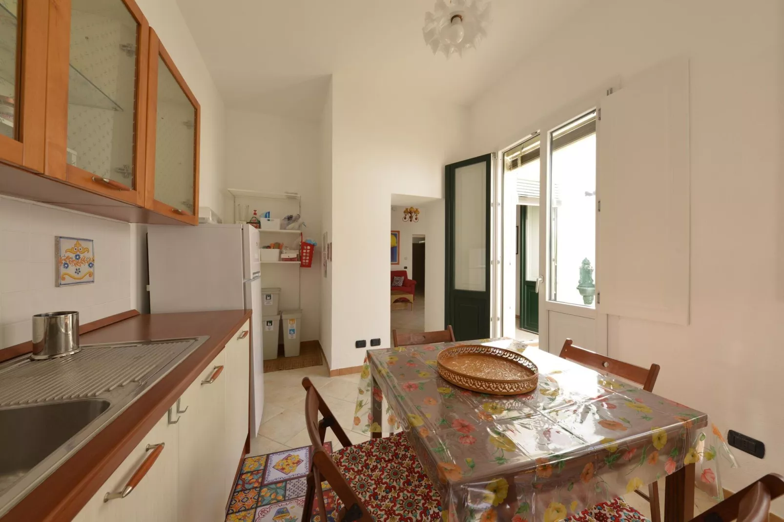 Casa Bianca Einzelhaus fuer 4 Pers mit Privatpool-Kitchen