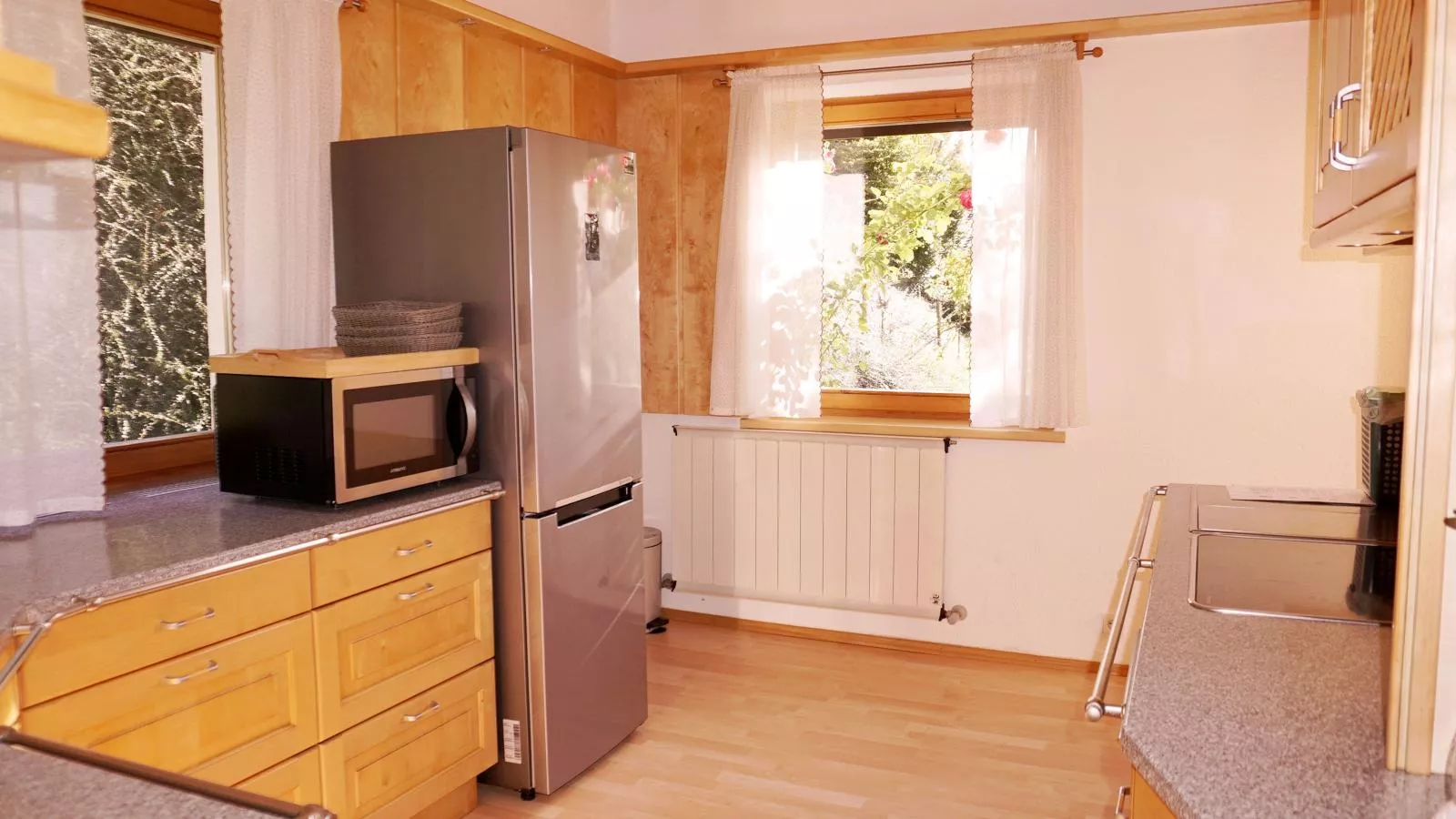 Linden Platzl-Kitchen