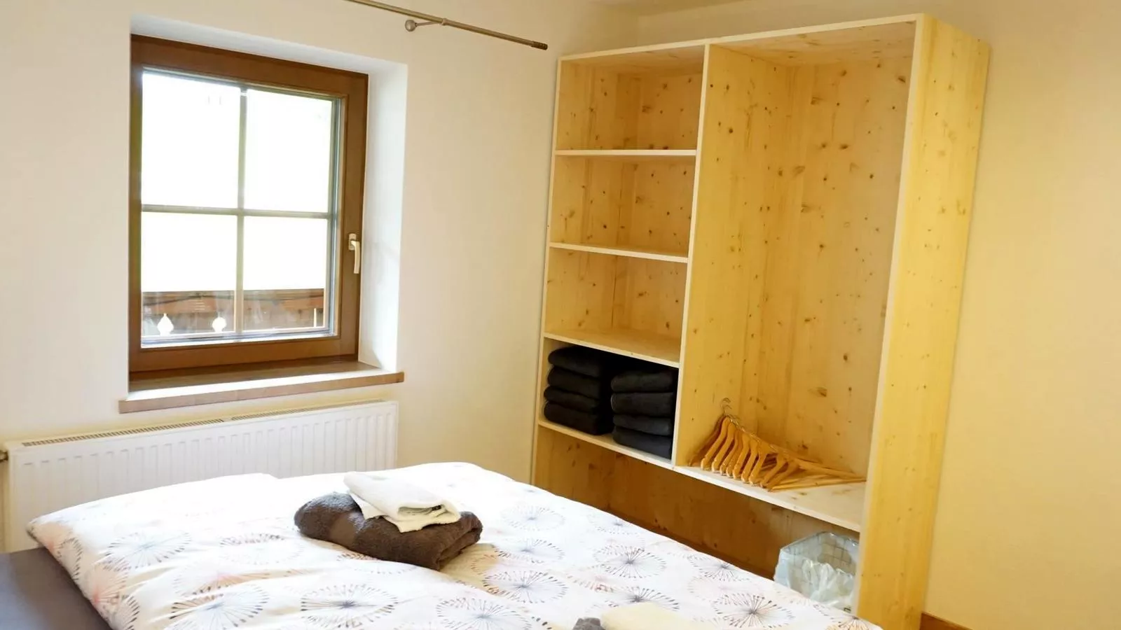 Kraftplatz am Litzlhof Large-Bedroom