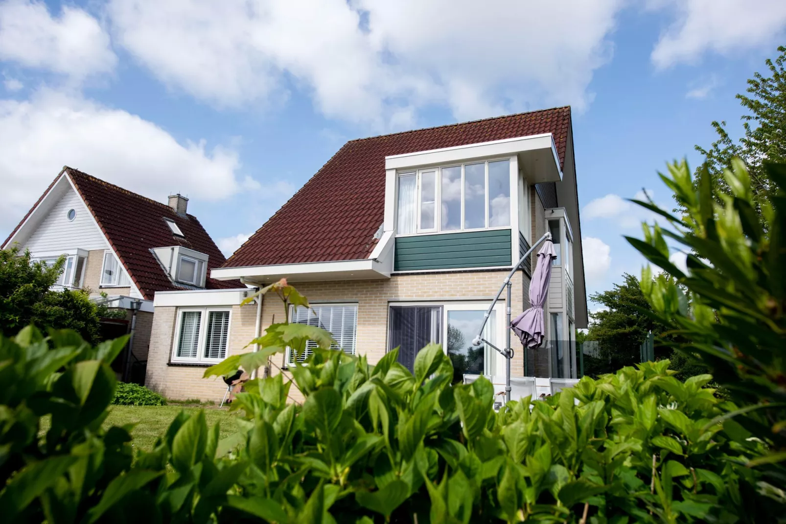 Villa aan het water in Terherne-Extérieur été