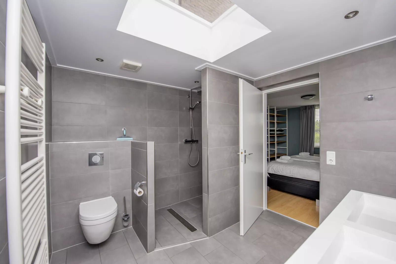 Villa aan het water in Terherne-Salle de bain