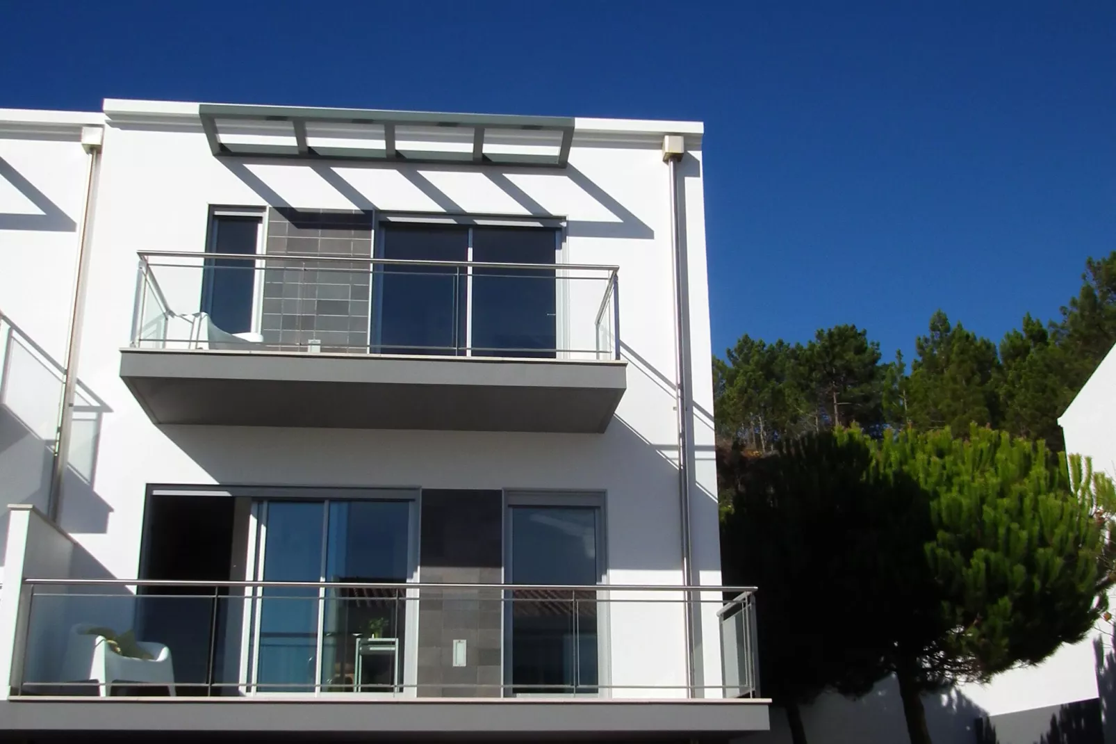 Jardins de Salir-Exterior summer