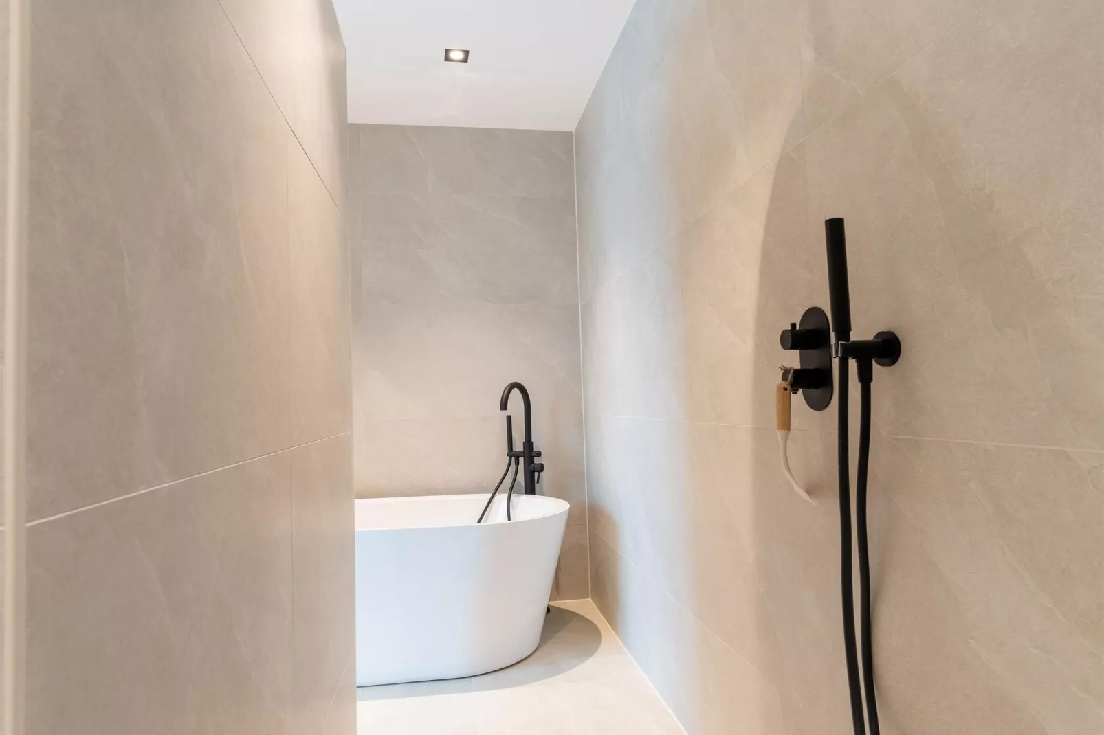 Villa Viegas 561-Bathroom