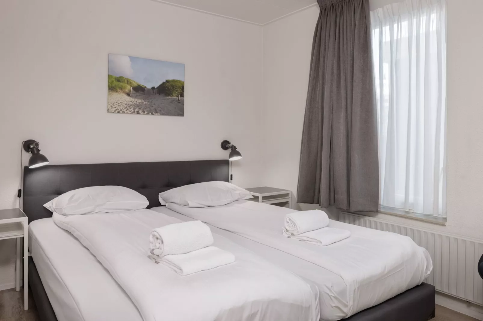 Roompot Beach Resort 4-Bedroom