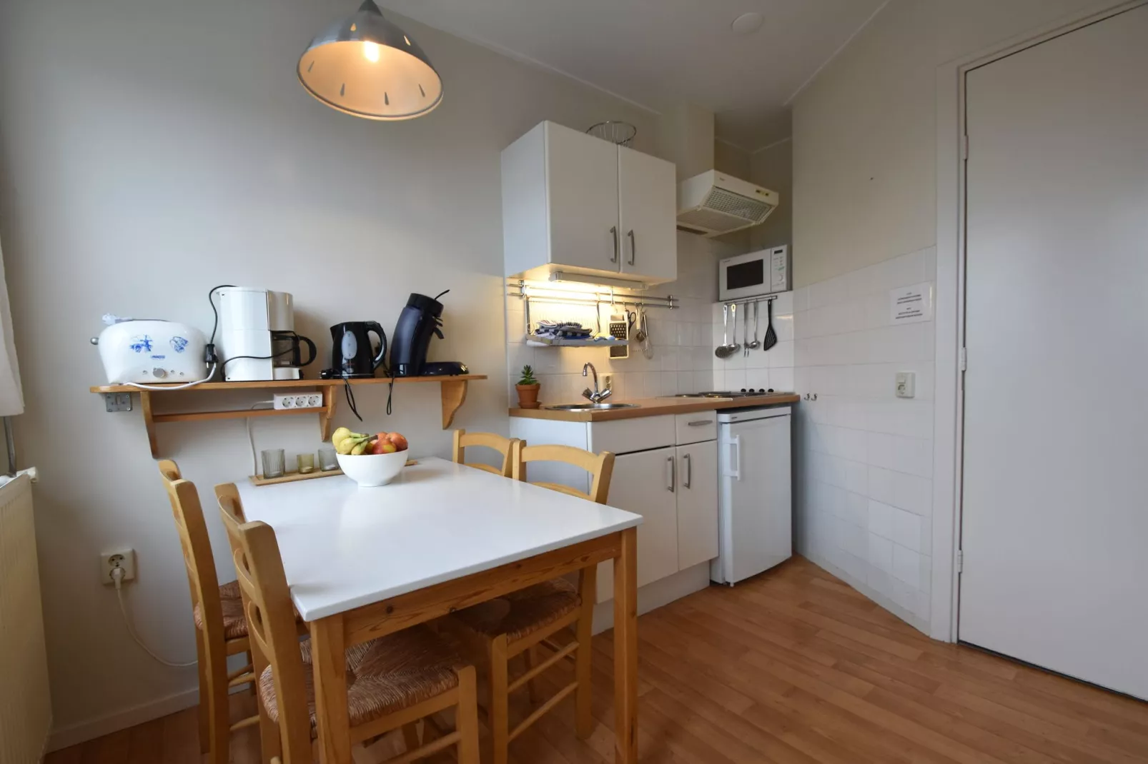 Huize Glory Tijgeroog-Kitchen