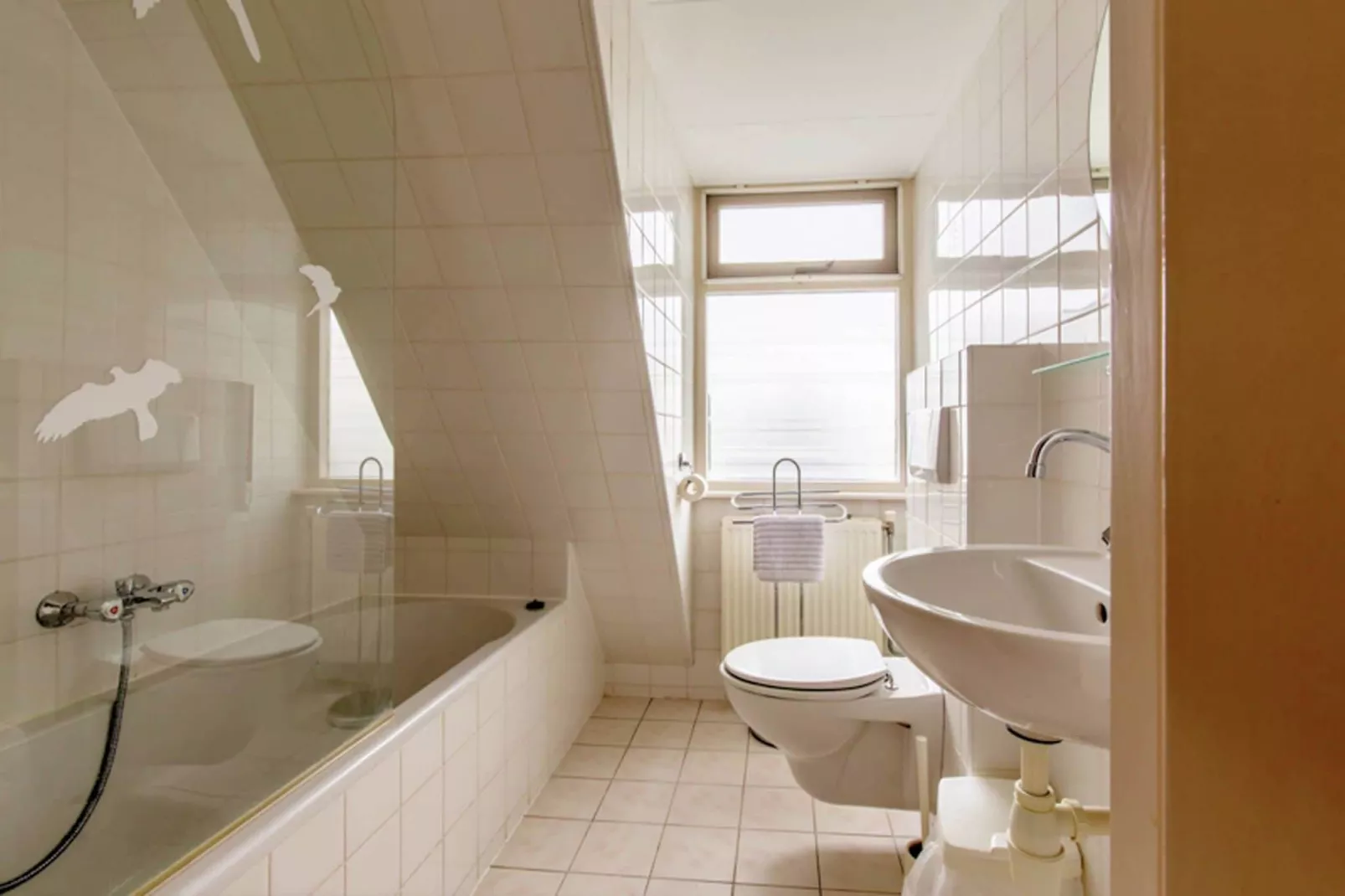 Huize Glory Topaas-Bathroom