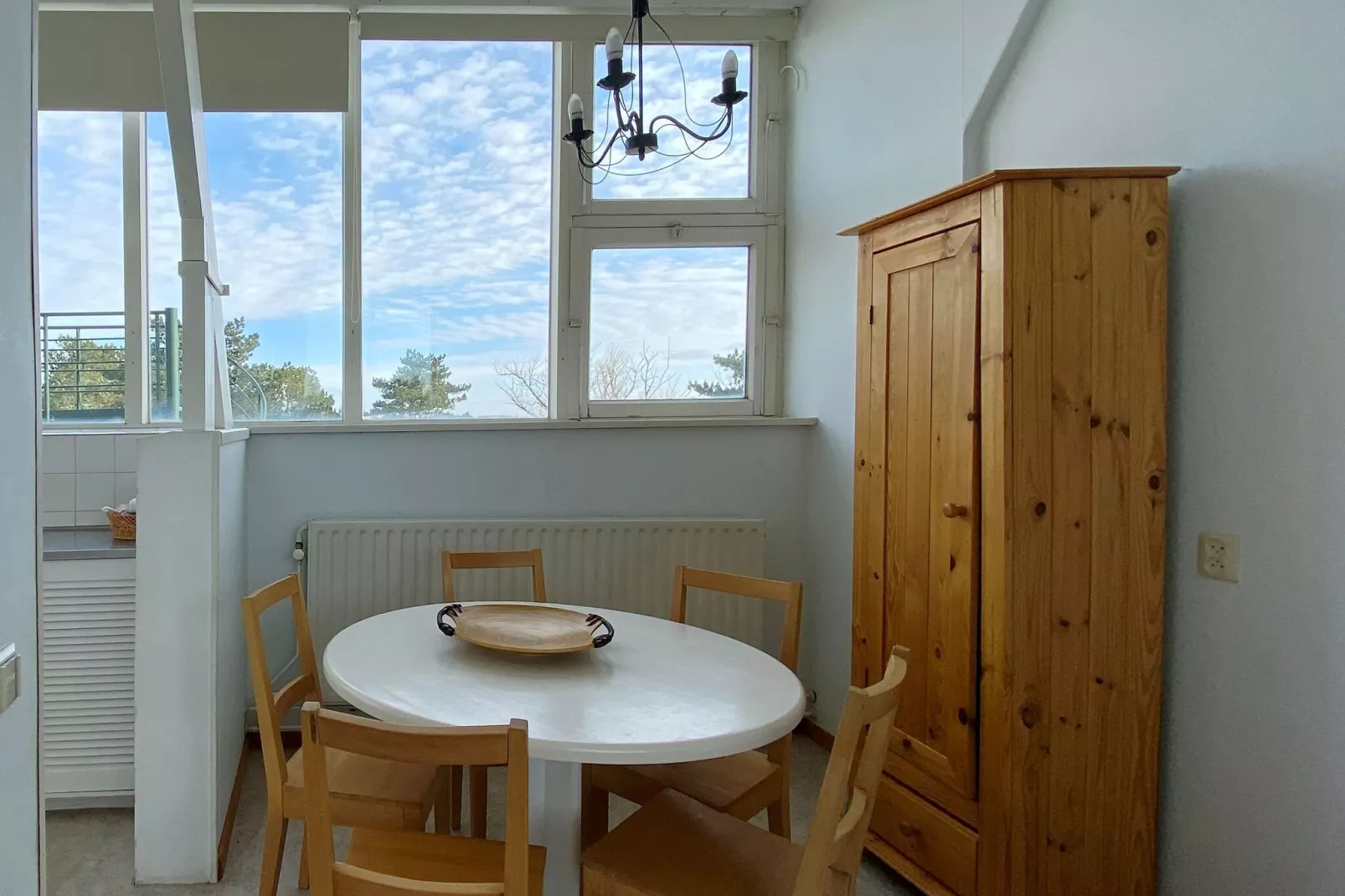 Huize Glory Jade-Dining room