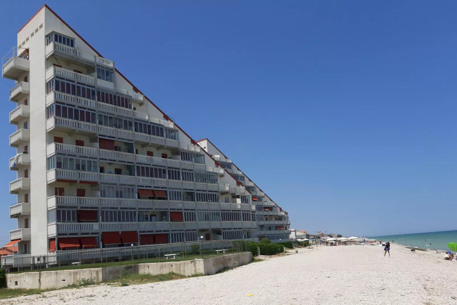 Le Vele 3-Exterior summer
