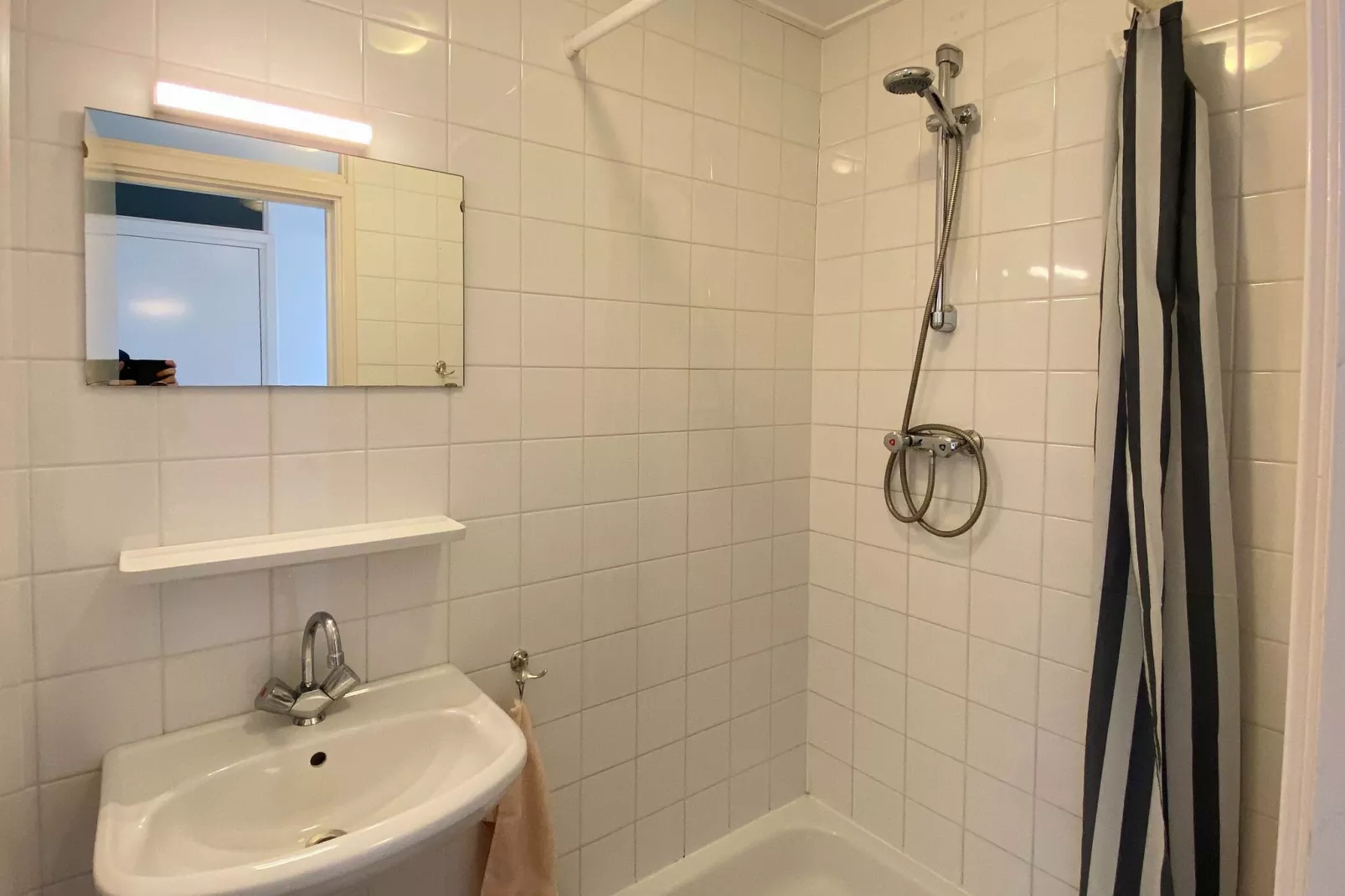 Huize Glory Jade-Bathroom