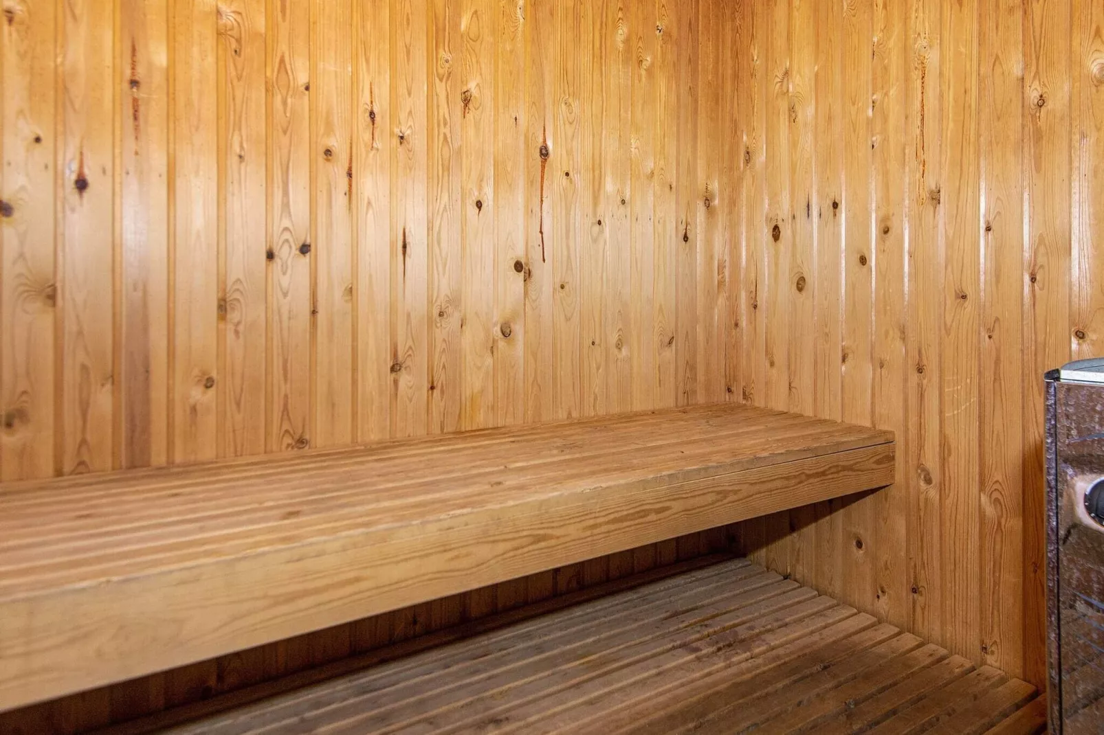 12 person holiday home in Ebeltoft-Sauna