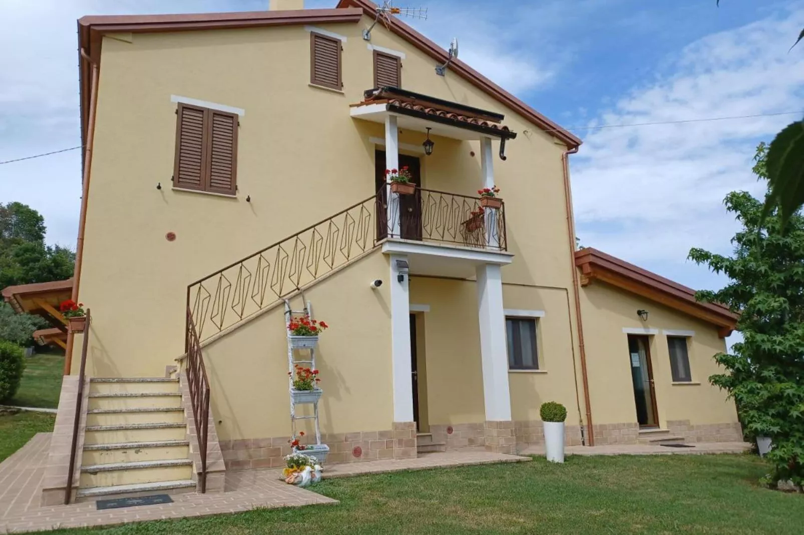 Le Margherite Country house - Außenbereich Sommer