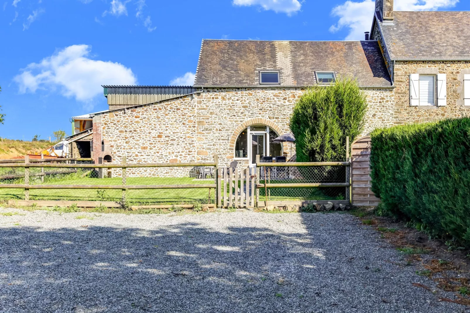 Maison de vacances - BRAINVILLE-Außenbereich Sommer